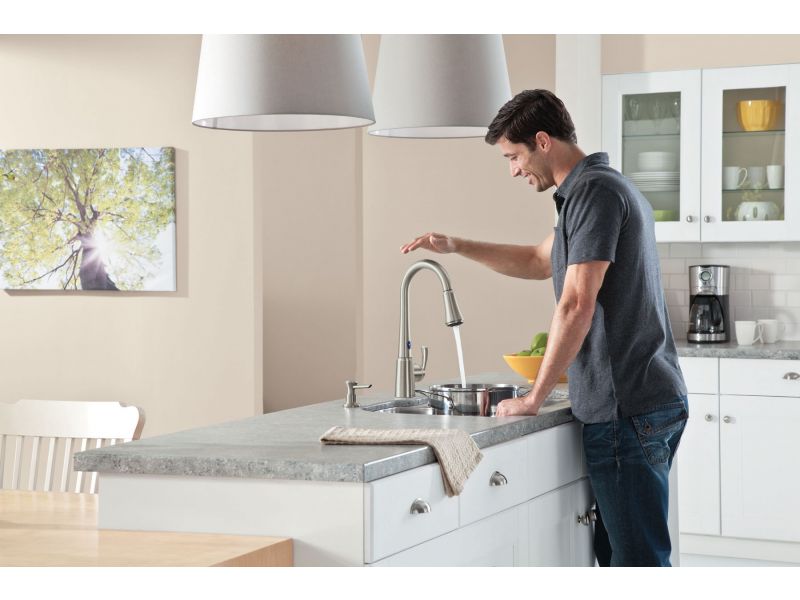 Moen Delaney pulldown kitchen faucet with MotionSense